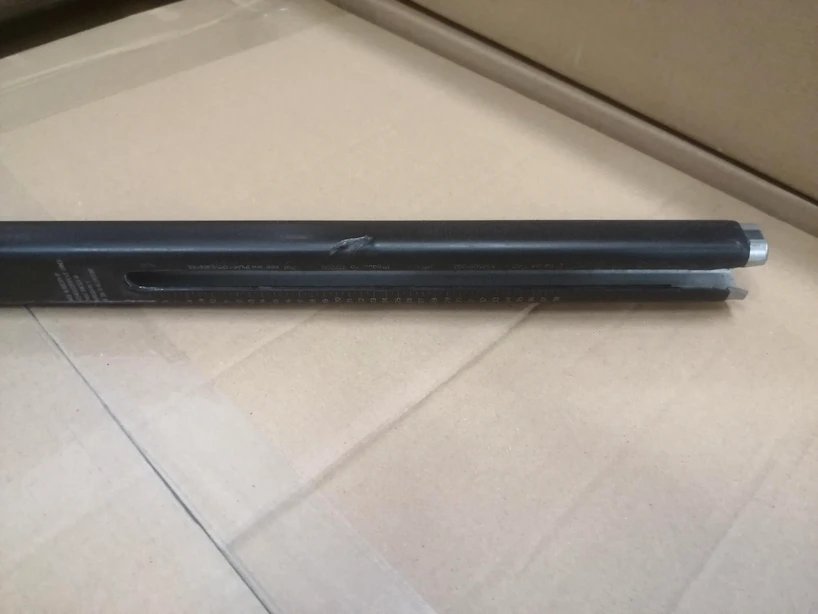 Beschadigd tijdens vervoer -  Draagstangen Thule  118 cm
