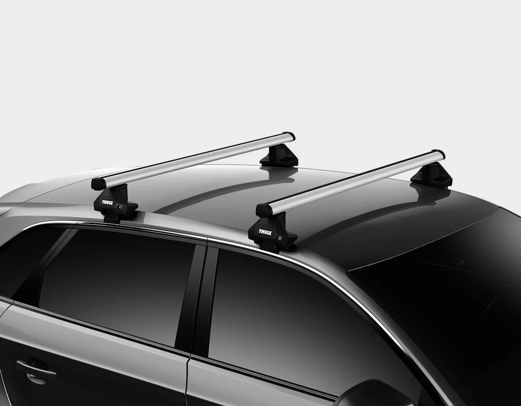Dakdrager Thule met ProBar Fisker Ocean 5-Dr SUV met kaal dak 23-24
