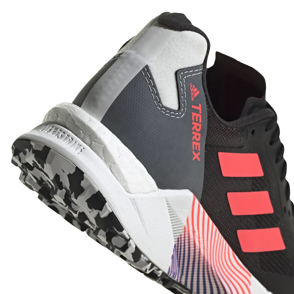 Dames hardloopschoenen adidas  Terrex Agravic Ultra Core Black