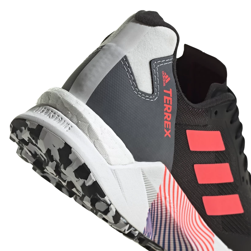 Dames hardloopschoenen adidas  Terrex Agravic Ultra Core Black