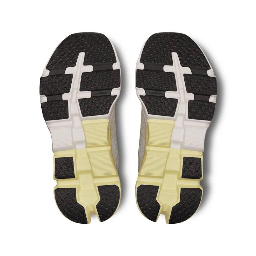 Dames hardloopschoenen On  Cloudflyer 5 Pearl/Hay
