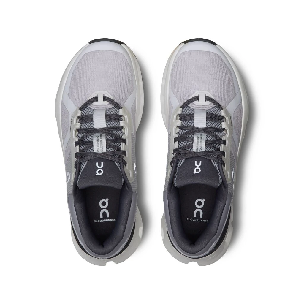 Dames hardloopschoenen On Cloudrunner 2 Frost/White