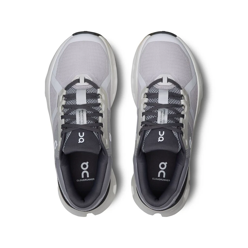 Dames hardloopschoenen On Cloudrunner 2 Frost/White