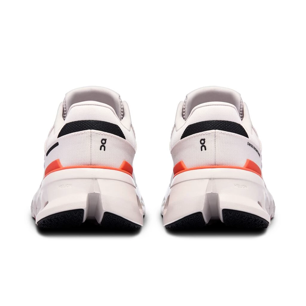 Dames hardloopschoenen On Cloudrunner 2 White/Sand