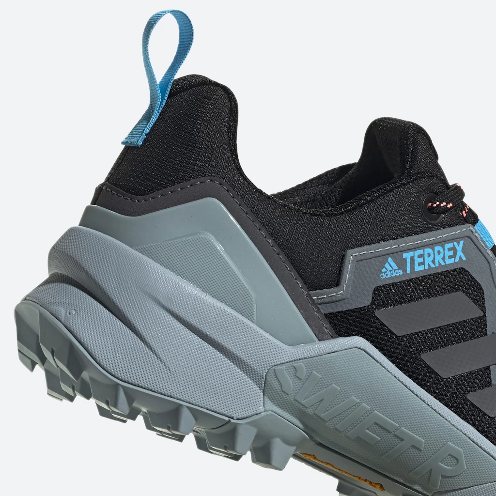 Dames outdoorschoenen adidas  Terrex Swift R3 GTX W Black