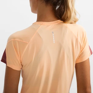 Dames T-shirt Salomon  Cross Run SS Tee Apricot Ice