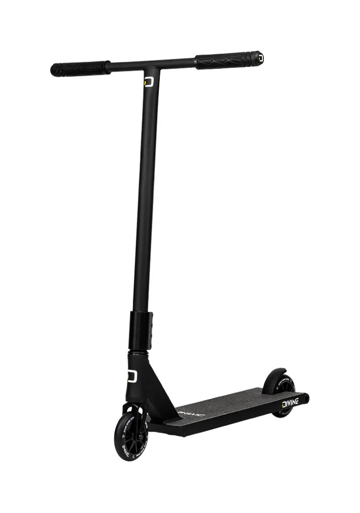 Freestyle step Divine  Street Nyx M Black
