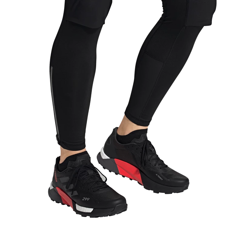 Przetestowano -  Heren hardloopschoenen adidas  Terrex Agravic Ultra Trail Running Core Black  UK 9,5