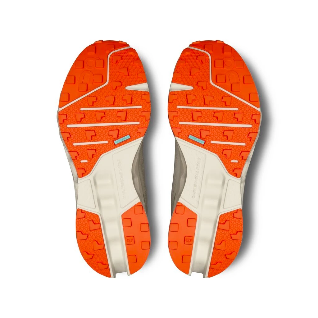 Heren hardloopschoenen On Cloudsurfer Trail Fossil/Ivory
