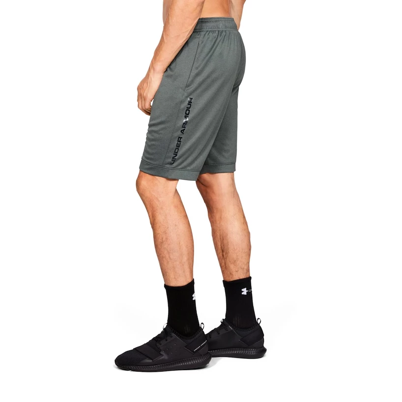 Heren short Under Armour  Lighter Longer Short S
