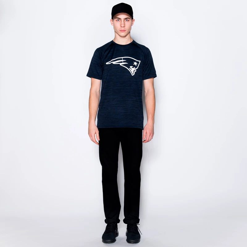 Heren T-shirt New Era  Engineered Raglan NFL New England Patriots