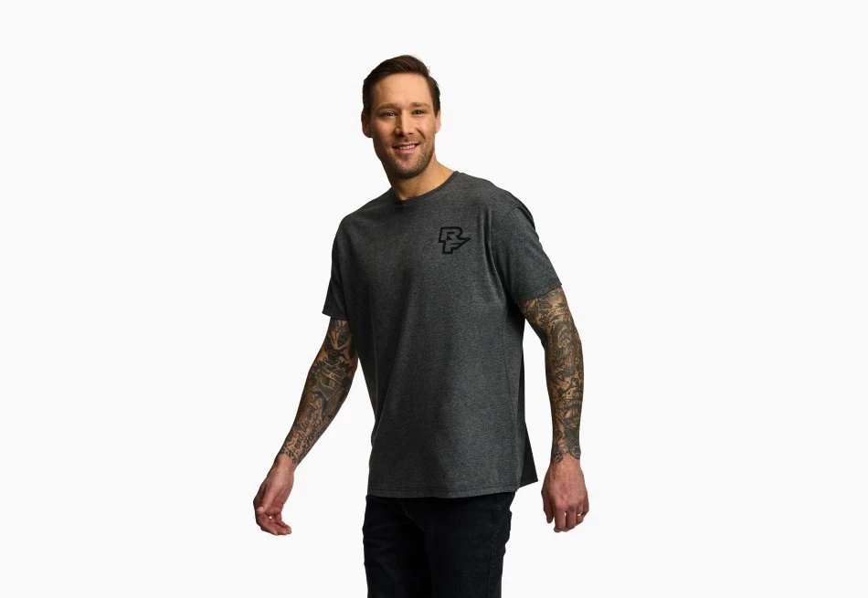 Heren T-shirt Race Face  Crest SS