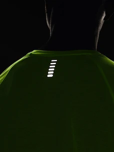 Heren T-shirt Under Armour  STREAKER LONG SLEEVE-GRN M