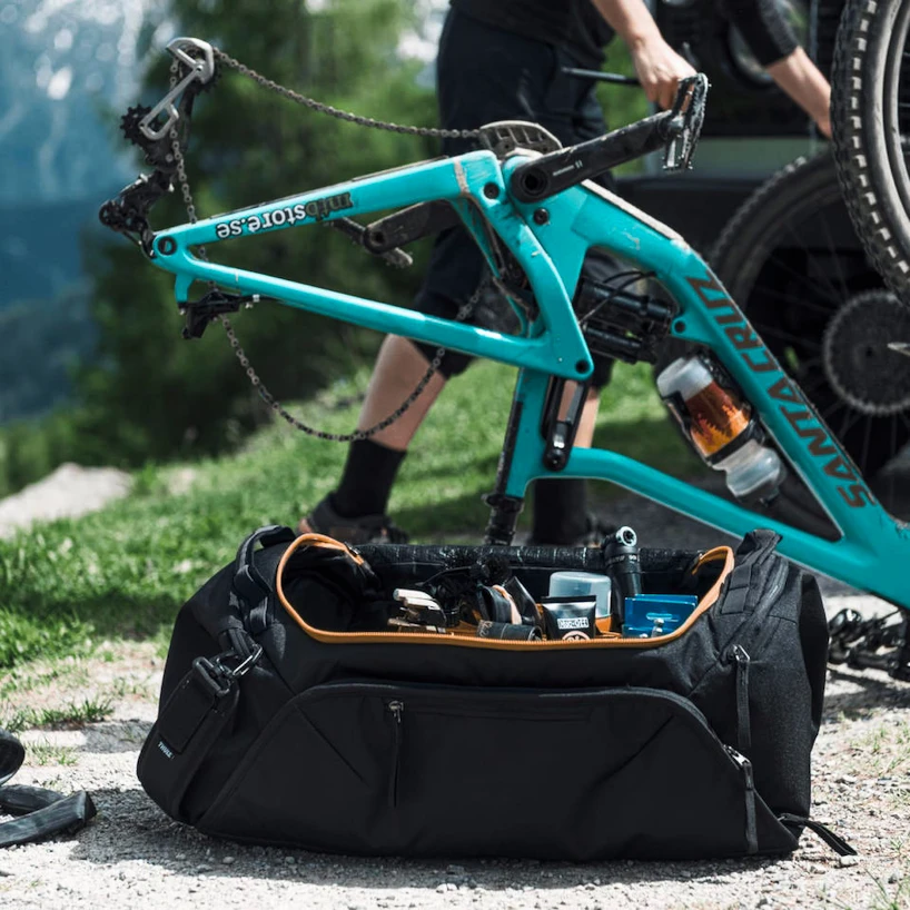 Sporttas Thule  Bike Duffel 55L Hazy Green