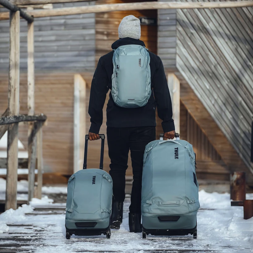 Tas op wielen Thule Chasm Carry on 55cm/22in - Pond
