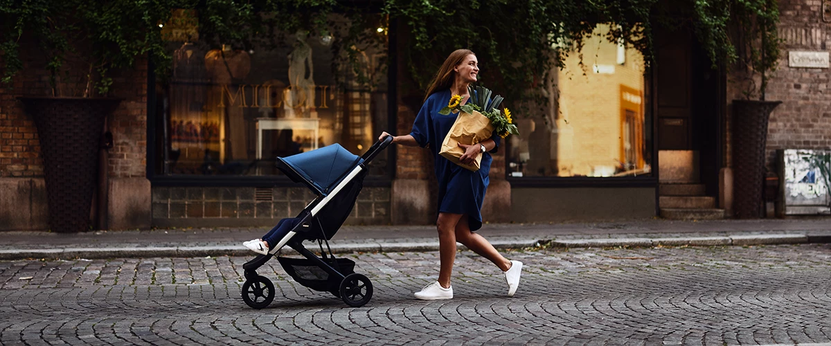 Thule Spring buggy's kunnen met één hand worden bediend